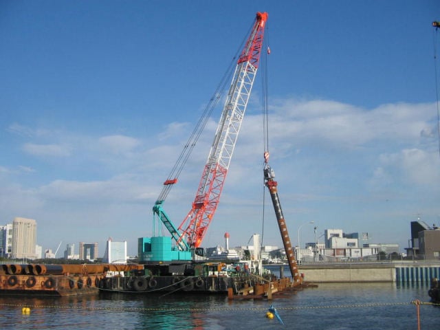 A crane small wooden stand ship: Harumi 